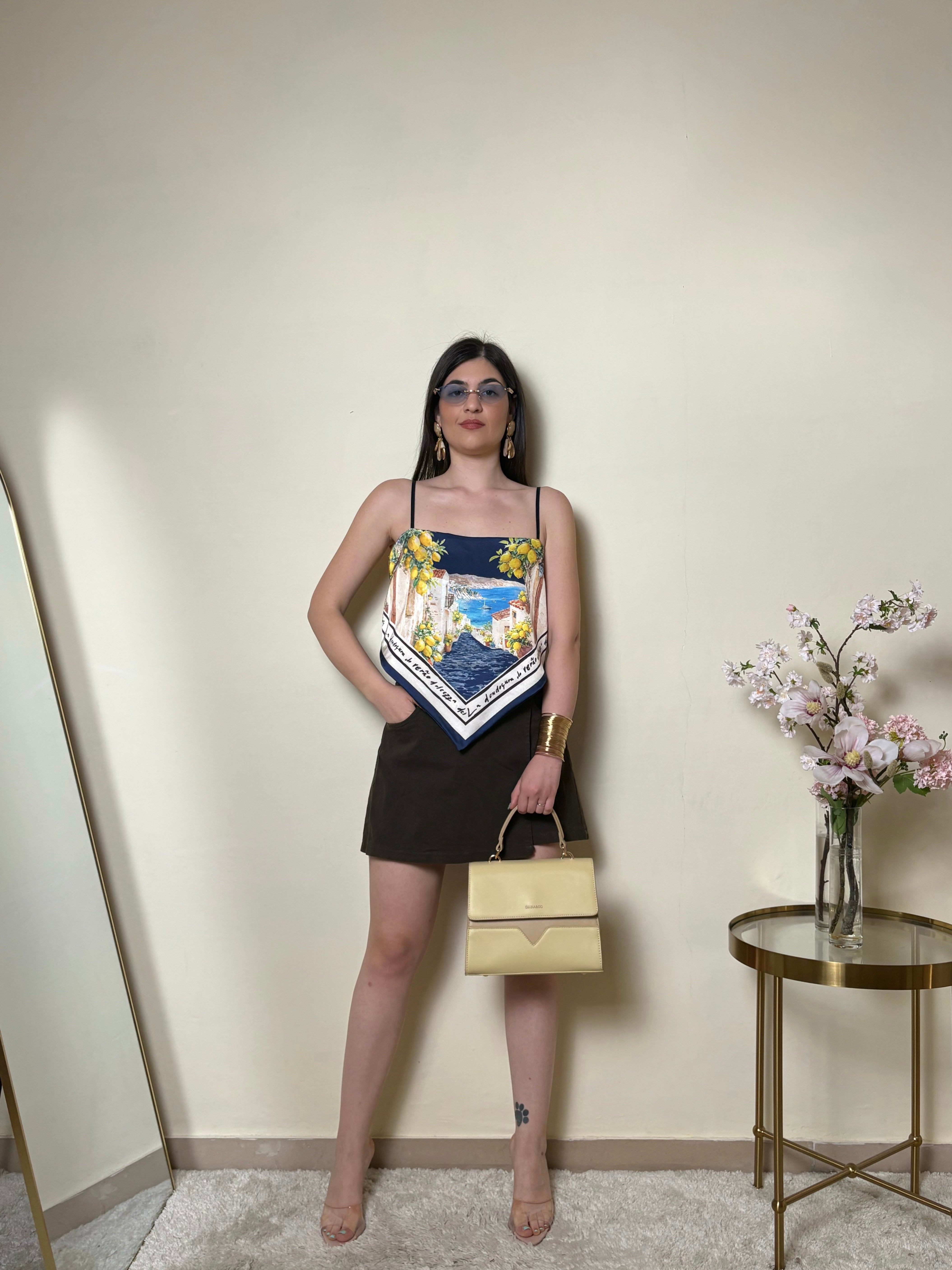 Top “Capri”