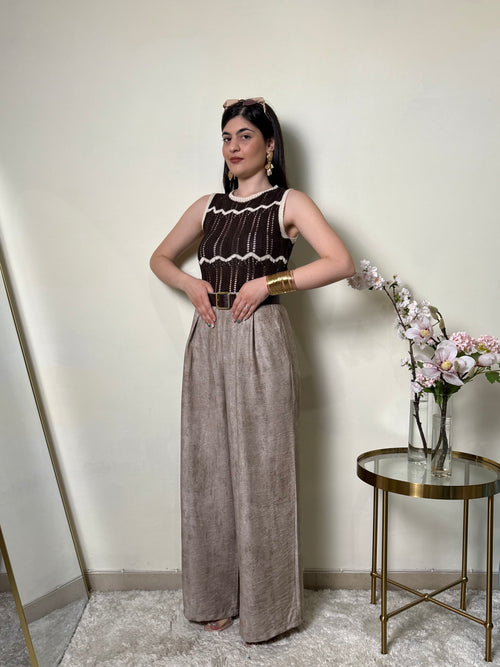 Top “Emanuela”